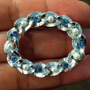 Vintage Gerry's Brooch Silver Toned Pin Blue Crystals Faux Pearls